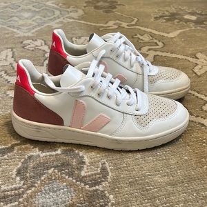 Veja sneakers